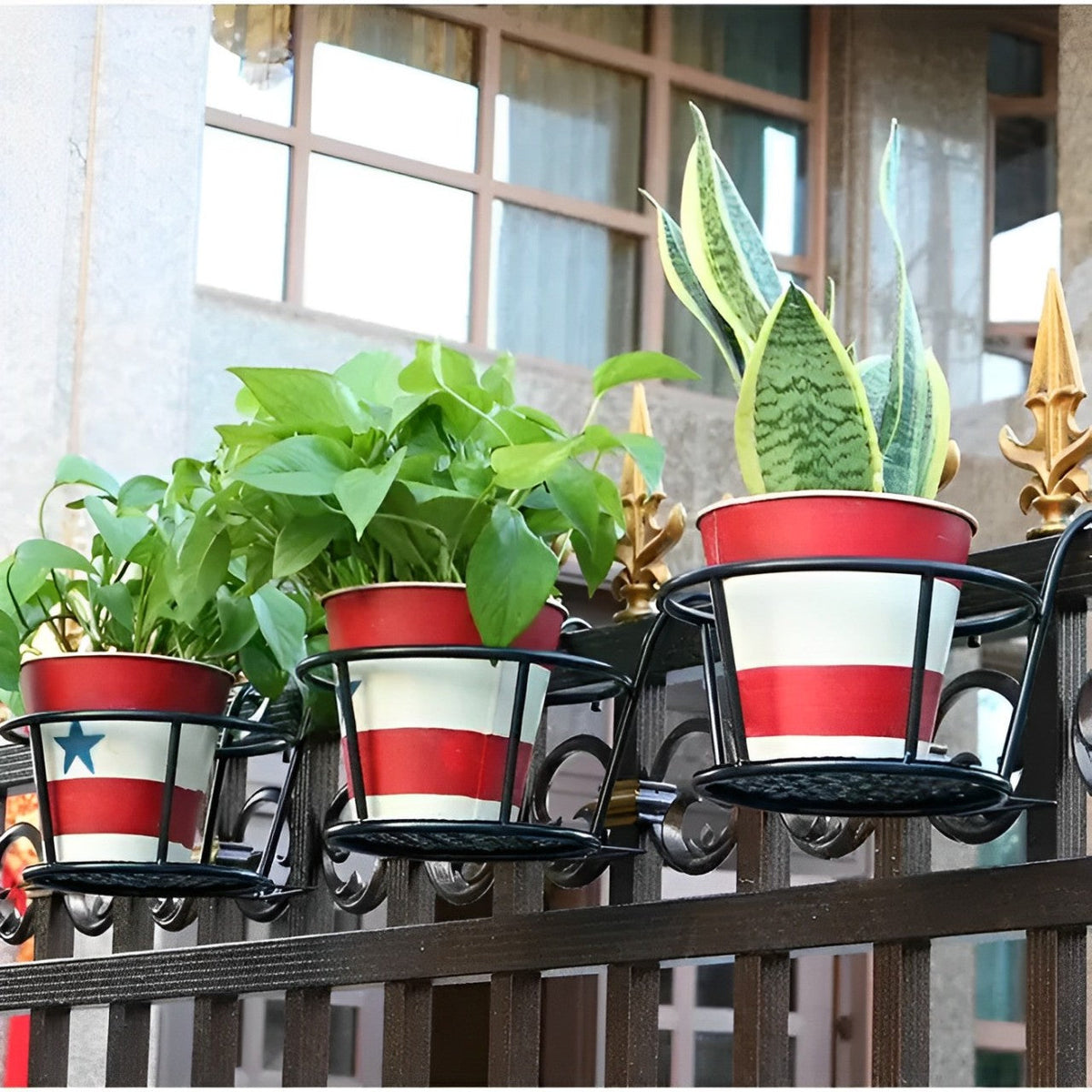 Balcony Planter Shelf